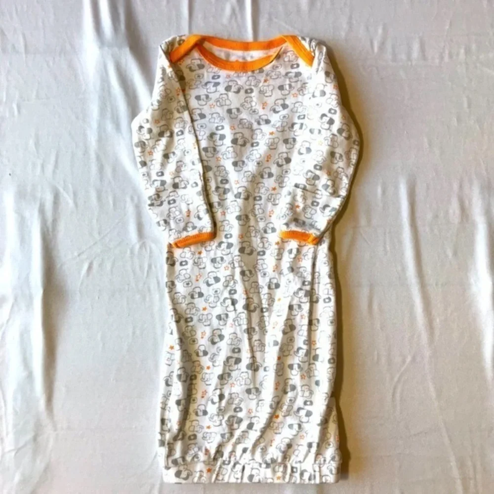 Circo Infant Sleeper Gown-Size 0-3 months